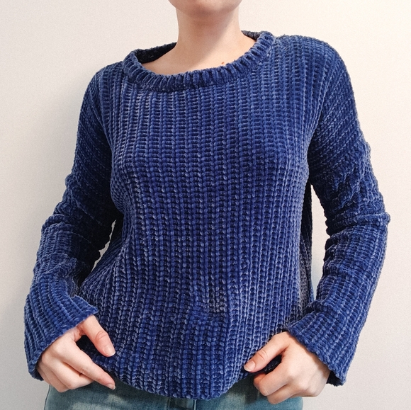 Navy blue knitted sweater - Picture 3 of 5